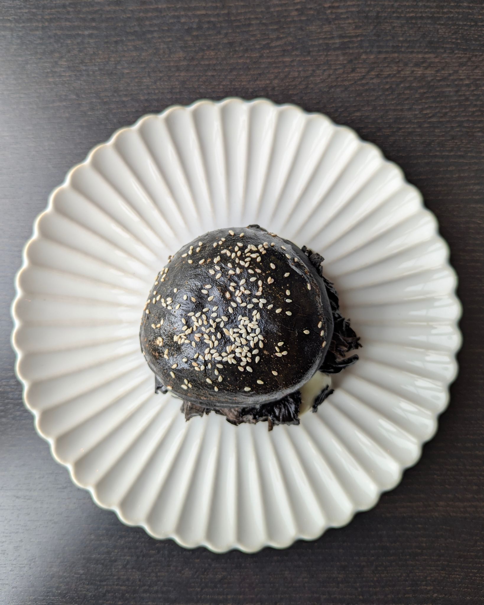 Visuel burger du mois site Un vrai burger maison au restaurant À La Manufacture Royale